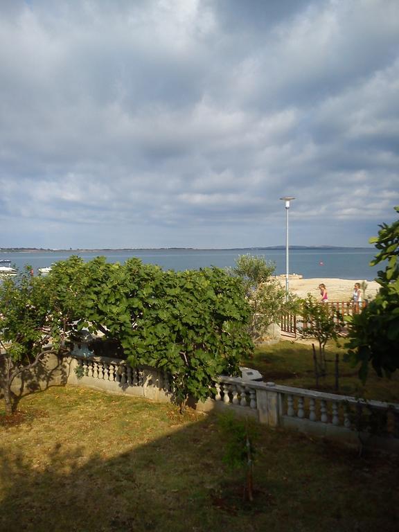 Holiday Home Pavica Vrsi Rom bilde
